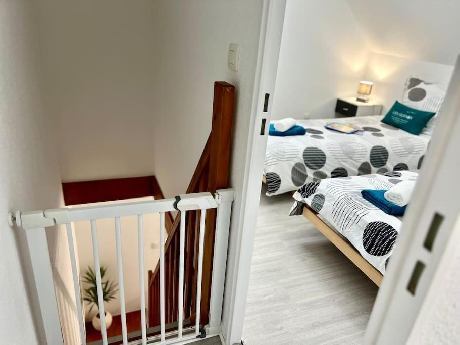 Perle Beach, Petite Maison Situee En Bord De Plage, Piscine. Guidel Luaran gambar