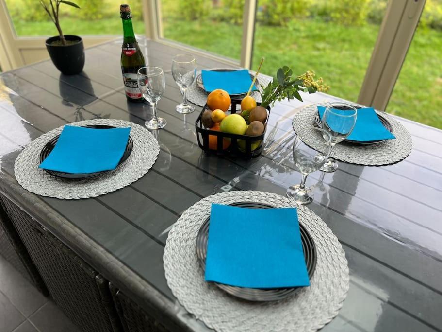 Perle Beach, Petite Maison Situee En Bord De Plage, Piscine. Guidel Luaran gambar