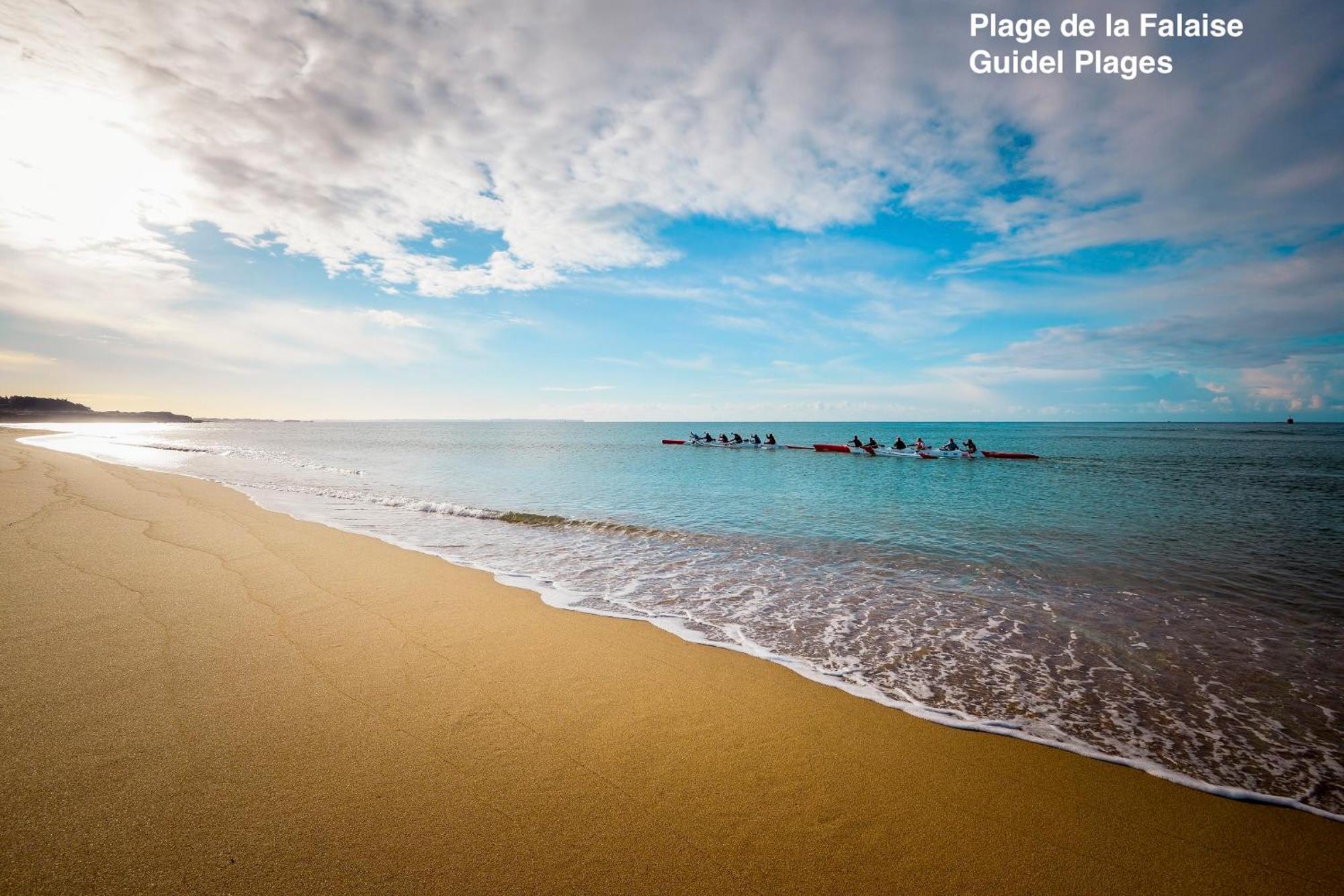 Perle Beach, Petite Maison Situee En Bord De Plage, Piscine. Guidel Luaran gambar